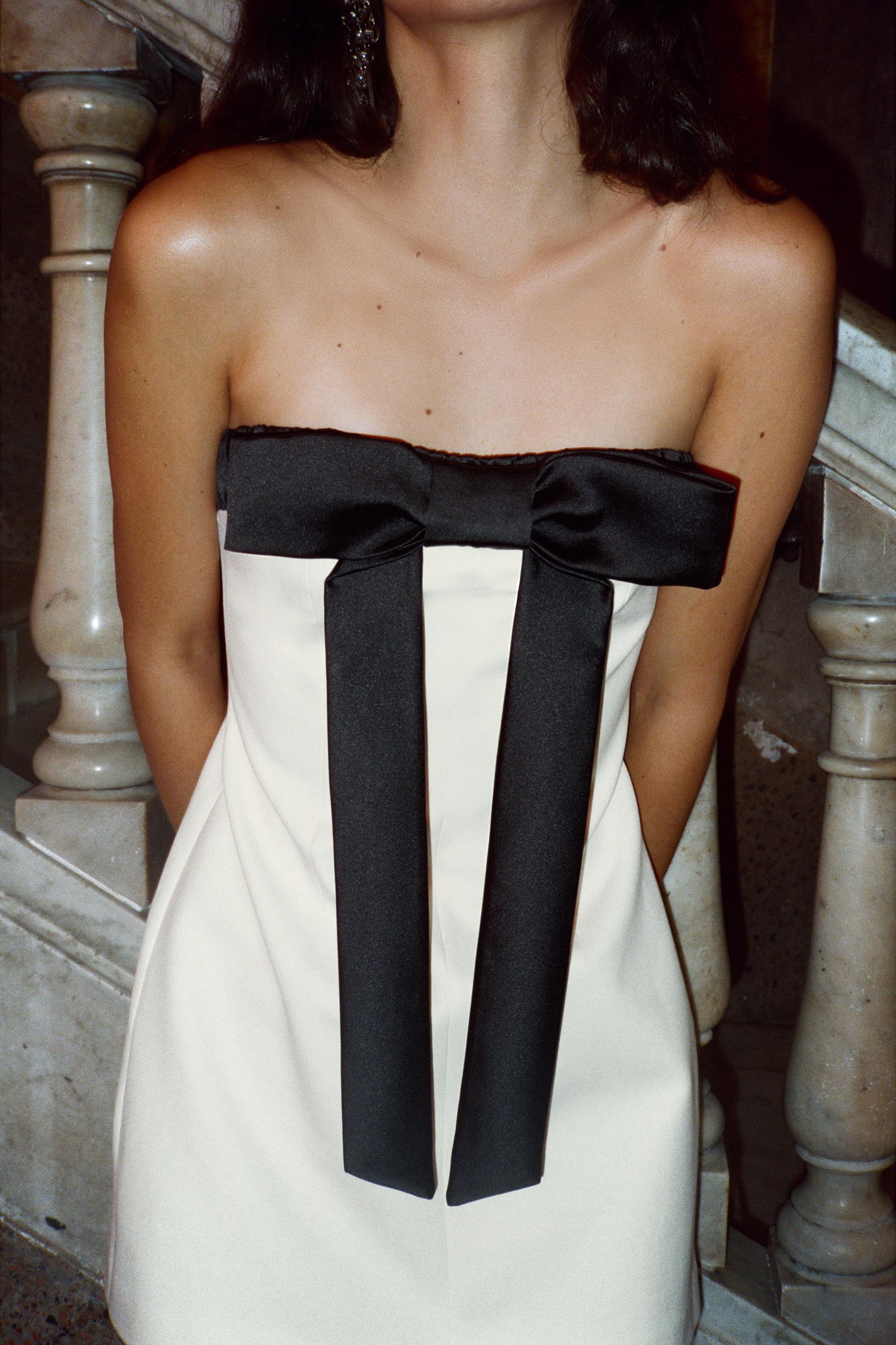 STRAPLESS BOW DRESS
